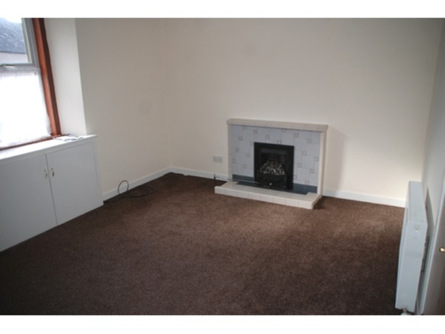 Image of 3 bedroom Terraced house to rent in Cornton Place Crieff PH7 at Crieff Perthshire Perthshire, PH7 3AP