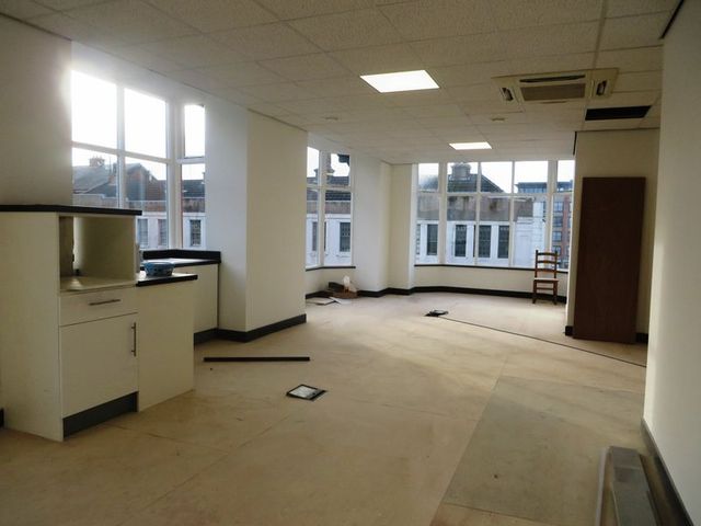  Image of Property to rent in Coronation Walk Southport PR8 at Coronation Walk  Southport, PR8 1RE