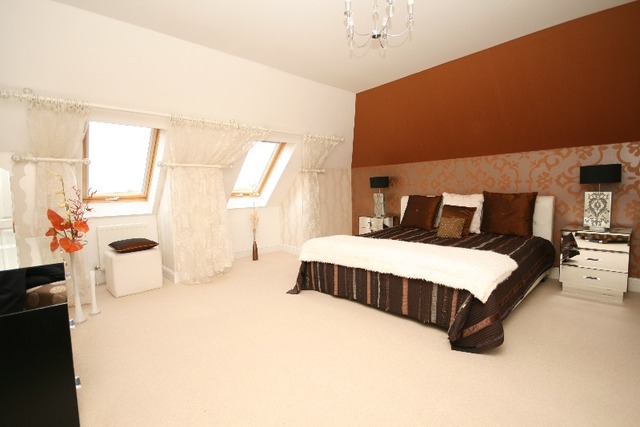  Image of 6 bedroom Detached house to rent in Cortmalaw Gardens Glasgow G33 at Robroyston Glasgow Glasgow, G33 1TJ