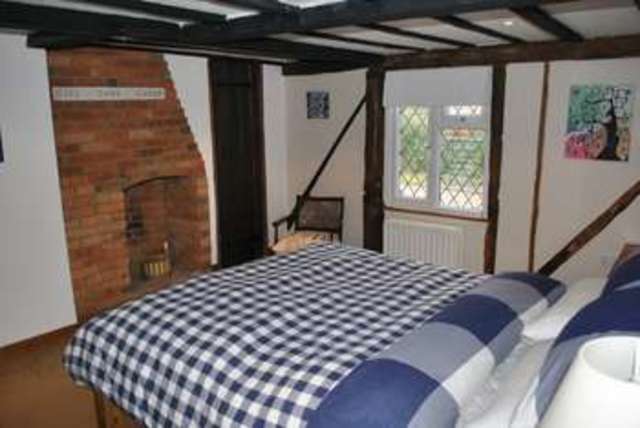  Image of 3 bedroom Terraced house for sale in Maidstone Road Staplehurst Tonbridge TN12 at STAPLEHURST, TN12 0RJ