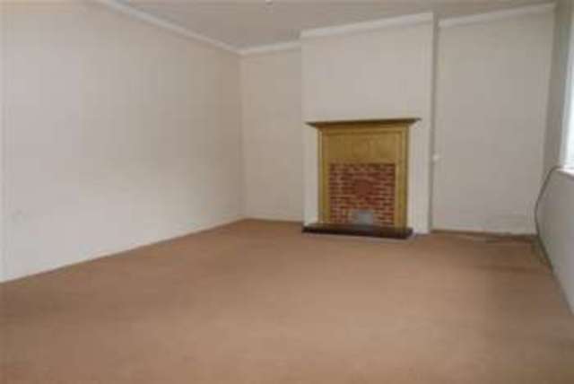  Image of 3 bedroom Detached house to rent in Lake Lake Salisbury SP4 at Salisbury, SP4 7BP