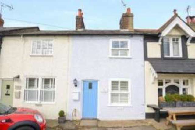  Image of 2 bedroom Terraced house for sale in Old Common Road Chorleywood Rickmansworth WD3 at Old Common Road Chorleywood Chorleywood, WD3 5LW