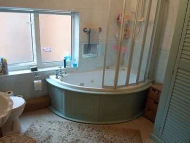  Image of 3 bedroom Cottage for sale in Greenbank High Street Newton Poppleford Sidmouth EX10 at 4 Greenbanks Newton Poppleford Sidmouth, EX10 0EB