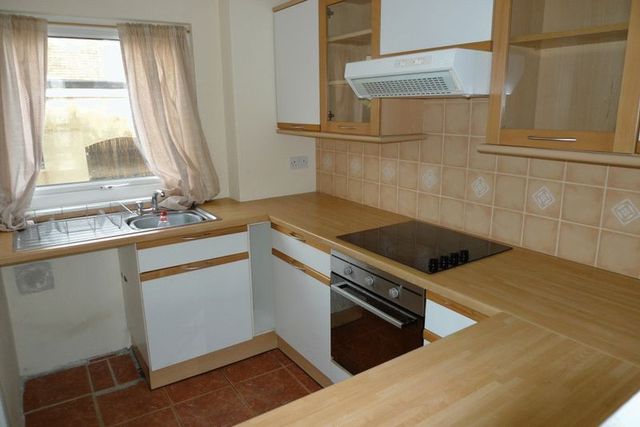  Image of 3 bedroom Semi-Detached house to rent in Fairhill Walk Fairwater Cwmbran NP44 at Fairhill Walk Fairwater Cwmbran, NP44 4QY