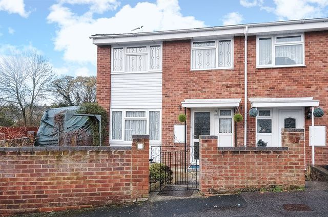  Image of 3 bedroom Semi-Detached house for sale in Humber Close Wantage OX12 at Humber Close  Wantage, OX12 7DT