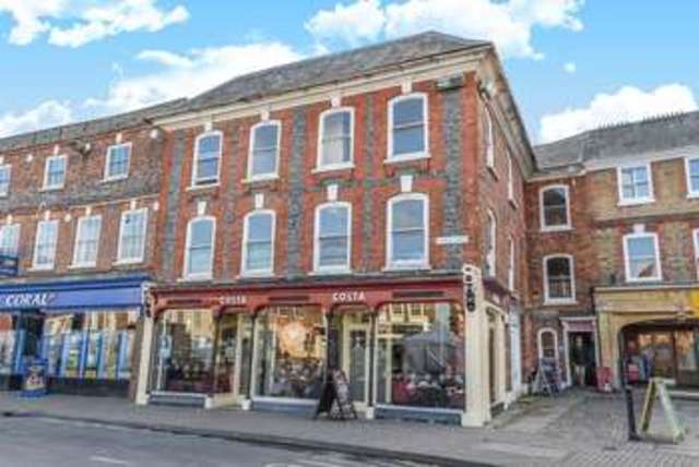  Image of 2 bedroom Flat for sale in Market Place Wantage OX12 at Market Place  Wantage, OX12 8AB