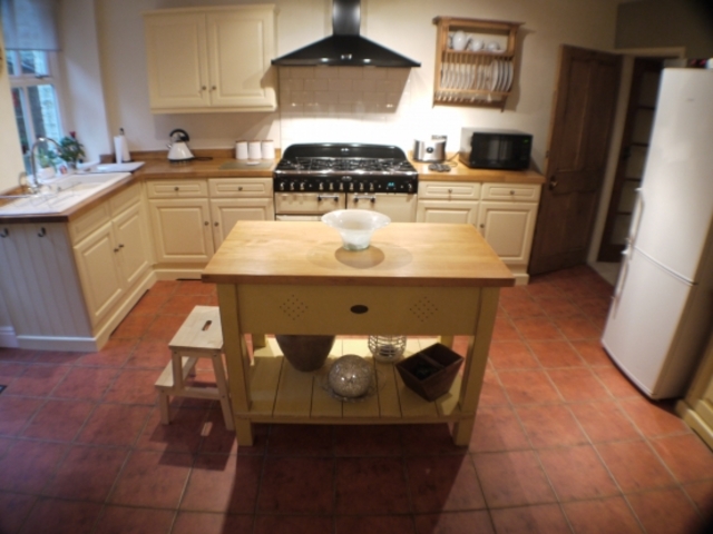  Image of 3 bedroom Terraced house for sale in Market Street Thornton Bradford BD13 at Bradford West Yorkshire Bradford, BD13 3HF