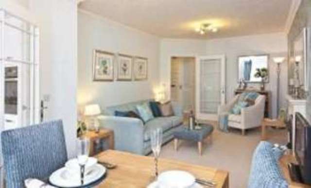  Image of 1 bedroom Flat for sale in Northampton Road Market Harborough LE16 at Northampton Road Market Harborough Market Harborough, LE16 9HE