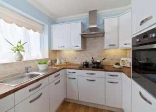  Image of 1 bedroom Flat for sale in Northampton Road Market Harborough LE16 at Northampton Road Market Harborough Market Harborough, LE16 9HE