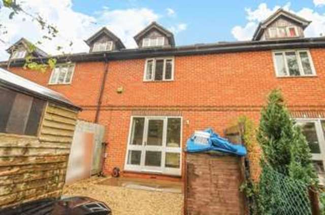  Image of 3 bedroom Terraced house for sale in Moir Court Wantage OX12 at Moir Court  Wantage, OX12 9AF