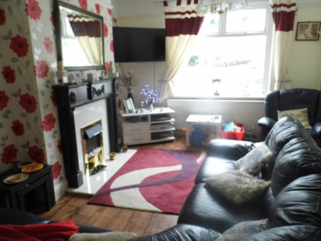  Image of 3 bedroom Terraced house for sale in Newton Nottage Road Porthcawl CF36 at Porthcal Mid Glamorgan Porthcal, CF36 5EE