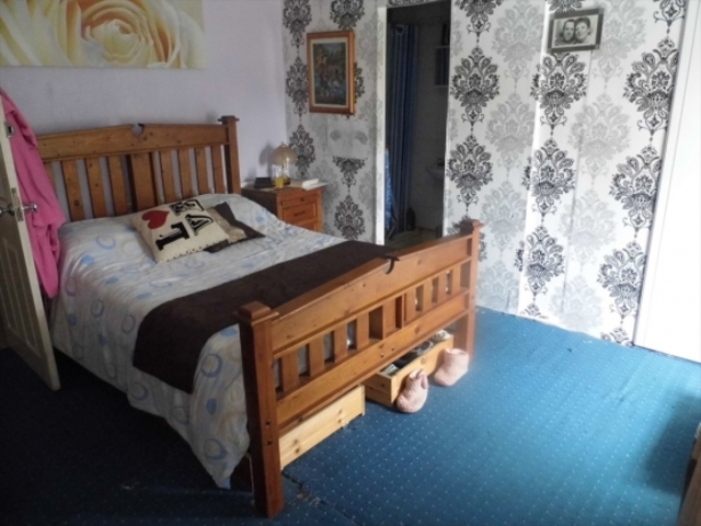  Image of 3 bedroom Terraced house for sale in Newton Nottage Road Porthcawl CF36 at Porthcal Mid Glamorgan Porthcal, CF36 5EE