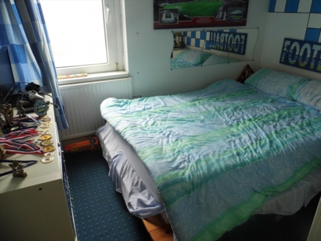  Image of 3 bedroom Terraced house for sale in Newton Nottage Road Porthcawl CF36 at Porthcal Mid Glamorgan Porthcal, CF36 5EE