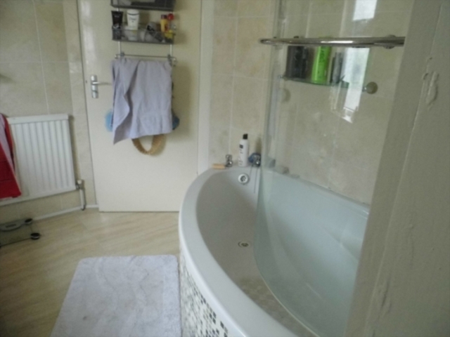  Image of 3 bedroom Terraced house for sale in Newton Nottage Road Porthcawl CF36 at Porthcal Mid Glamorgan Porthcal, CF36 5EE