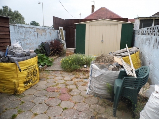  Image of 3 bedroom Terraced house for sale in Newton Nottage Road Porthcawl CF36 at Porthcal Mid Glamorgan Porthcal, CF36 5EE