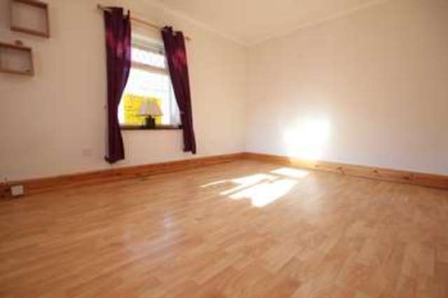  Image of 2 bedroom End of Terrace to rent in Norleane Crescent Runcorn WA7 at Runcorn Halton Runcorn, WA7 5EU