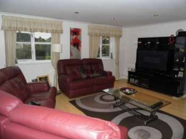  Image of 5 bedroom Terraced house for sale in Nottage Crescent Braintree CM7 at Braintree Essex Braintree, CM7 2TG