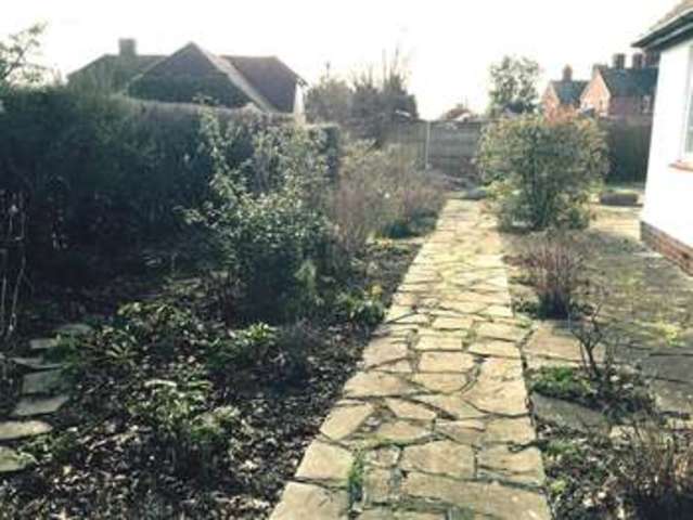  Image of 2 bedroom Bungalow for sale in Oak Lane Headcorn Ashford TN27 at Headcorn Ashford Headcorn, TN27 9TG