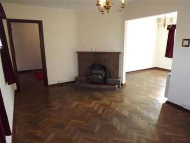  Image of 2 bedroom Bungalow for sale in Oak Lane Headcorn Ashford TN27 at Headcorn Ashford Headcorn, TN27 9TG