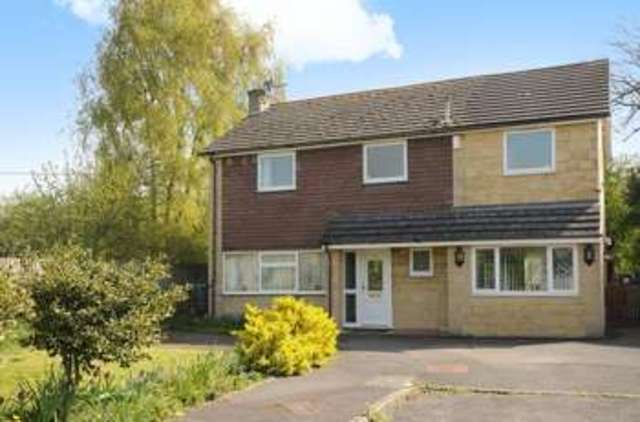 Image of 4 bedroom Detached house for sale in Orchard Close Charney Bassett Wantage OX12 at Orchard Close Charney Bassett Wantage, OX12 0EP