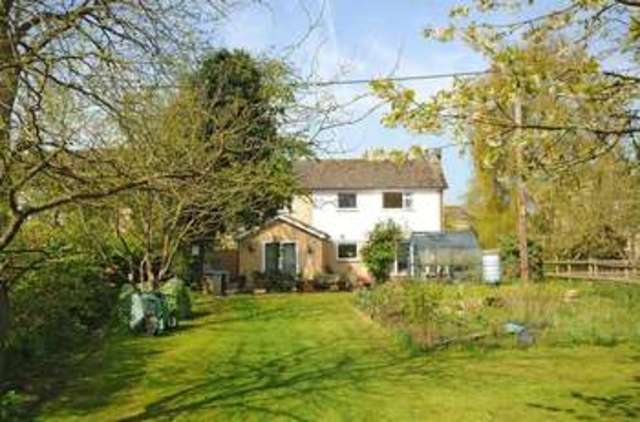  Image of 4 bedroom Detached house for sale in Orchard Close Charney Bassett Wantage OX12 at Orchard Close Charney Bassett Wantage, OX12 0EP