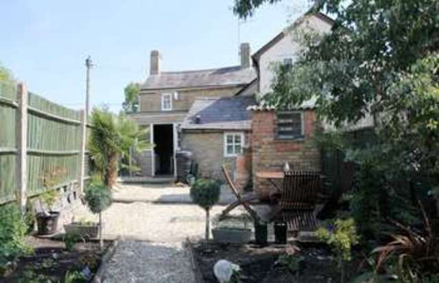  Image of 2 bedroom Detached house for sale in Mill Street Kidlington OX5 at Mill Street  Kidlington, OX5 2EF