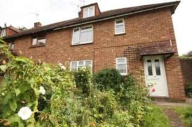  Image of 1 bedroom Flat for sale in Queens Cottages Wadhurst TN5 at Wadhurst East Sussex Durgates, TN5 6RN