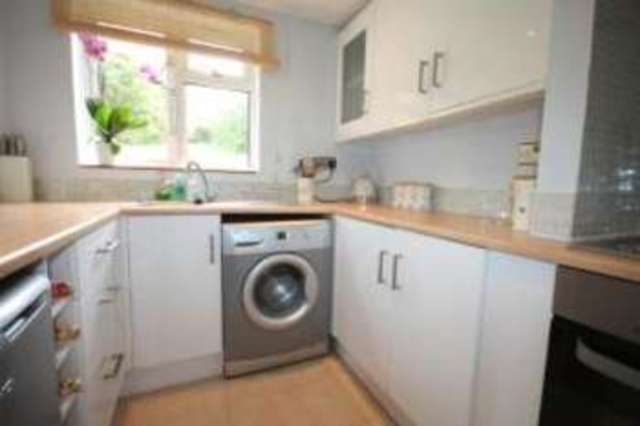  Image of 1 bedroom Flat for sale in Queens Cottages Wadhurst TN5 at Wadhurst East Sussex Durgates, TN5 6RN