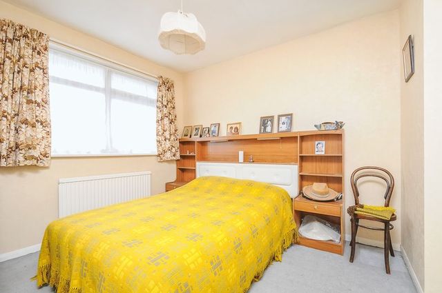  Image of 3 bedroom Terraced house for sale in Sharland Close Grove Wantage OX12 at Sharland Close Grove Wantage, OX12 0AF