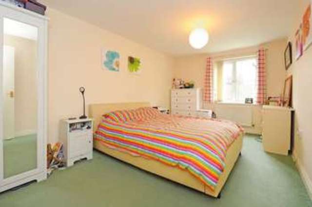  Image of 2 bedroom Flat for sale in Smiths Wharf Wantage OX12 at Smiths Wharf  Wantage, OX12 9GX
