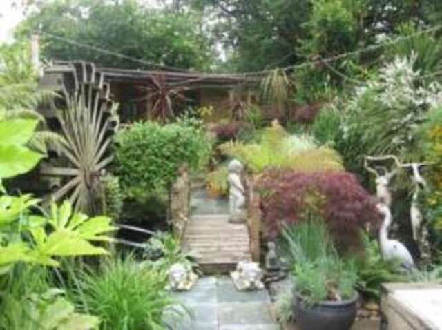  Image of 3 bedroom Semi-Detached house for sale in Stag Lane London NW9 at Kingsbury London Colindale, NW9 9AG