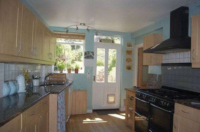  Image of 3 bedroom Semi-Detached house for sale in Bishop