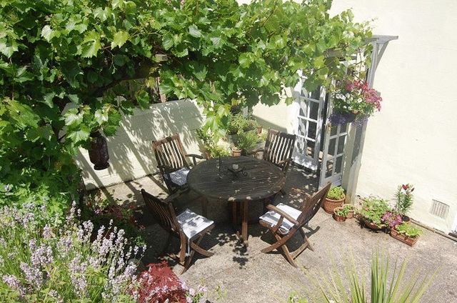  Image of 3 bedroom Semi-Detached house for sale in Bishop