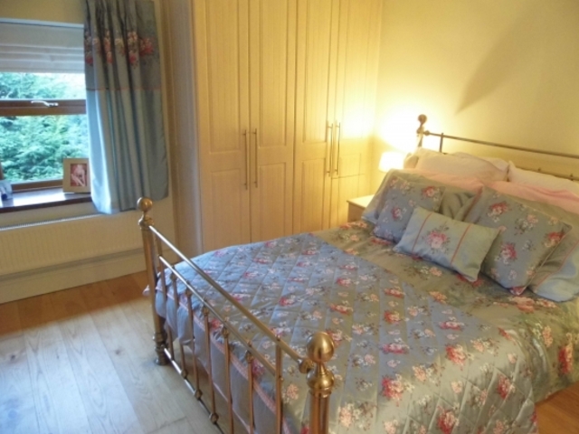  Image of 3 bedroom Cottage for sale in Sunnyhurst Darwen BB3 at Darwen Lancashire Darwen, BB3 1JX