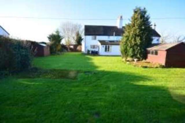  Image of 4 bedroom Semi-Detached house for sale in Murcot Broadway WR12 at Murcot Broadway Childswickham, WR12 7HS