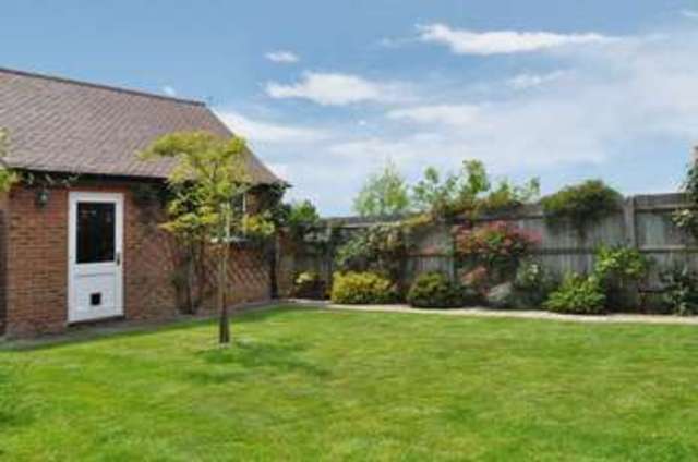  Image of 4 bedroom Detached house for sale in Townsend West Hanney Wantage OX12 at Townsend West Hanney Wantage, OX12 0LL