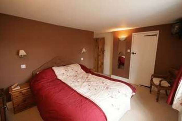  Image of 6 bedroom Detached house for sale in Buckland Faringdon SN7 at Buckland Faringdon, SN7 8PZ