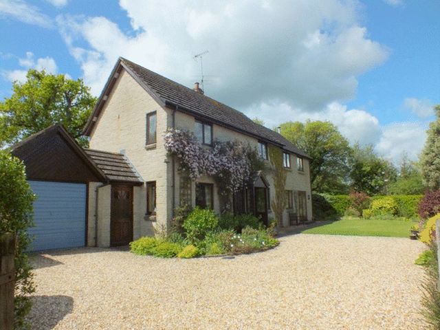  Image of 3 bedroom Detached house for sale in Whitchurch Canonicorum Bridport DT6 at Whitchurch Canonicorum Bridport, DT6 6RQ