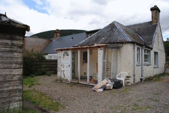  Image of 3 bedroom Terraced house for sale in Tweedsmuir Biggar ML12 at Tweedsmuir Biggar, ML12 6QN