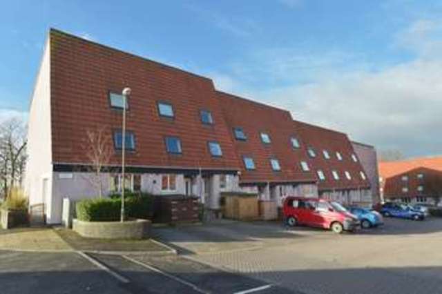  Image of 4 bedroom Town House for sale in Craigmount Brae Edinburgh EH12 at Craigmount Brae  Edinburgh, EH12 8XD