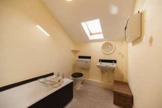  Image of 2 bedroom Detached house for sale in Tighnabruaich PA21 at .  Tighnabruaich, PA21 2DS
