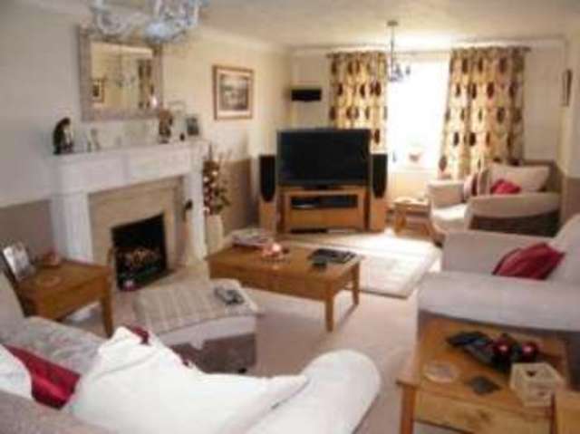  Image of 5 bedroom Detached house for sale in Thornton Close Corfe Mullen Wimborne BH21 at Corfe Mullen Wimborne Corfe Mullen, BH21 3TU