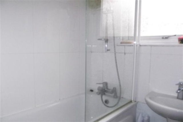  Image of 2 bedroom Maisonette to rent in Corporation Street London E15 at Stratford, E15 3DJ