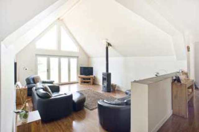  Image of 3 bedroom Cottage for sale in Lanark ML11 at Farm Cottage  South Lanarkshire, ML11 9UH