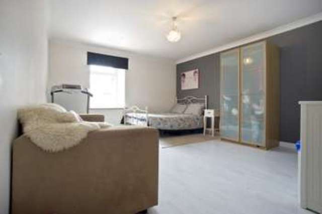  Image of 3 bedroom Cottage for sale in Lanark ML11 at Farm Cottage  South Lanarkshire, ML11 9UH