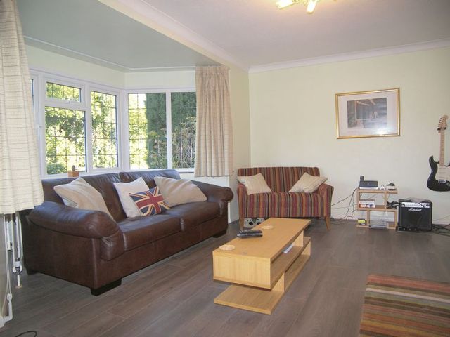  Image of 4 bedroom Detached house for sale in Hermitage Close Claygate Esher KT10 at Hermitage Close Claygate Esher, KT10 0HH