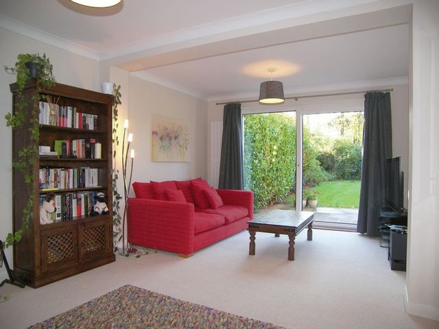  Image of 4 bedroom Detached house for sale in Hermitage Close Claygate Esher KT10 at Hermitage Close Claygate Esher, KT10 0HH