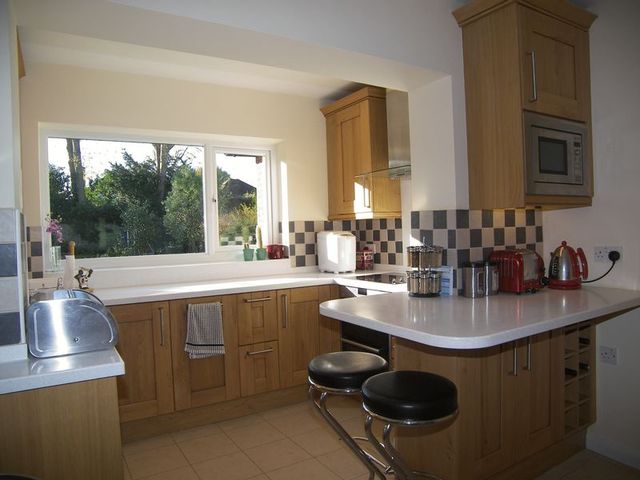  Image of 4 bedroom Detached house for sale in Hermitage Close Claygate Esher KT10 at Hermitage Close Claygate Esher, KT10 0HH