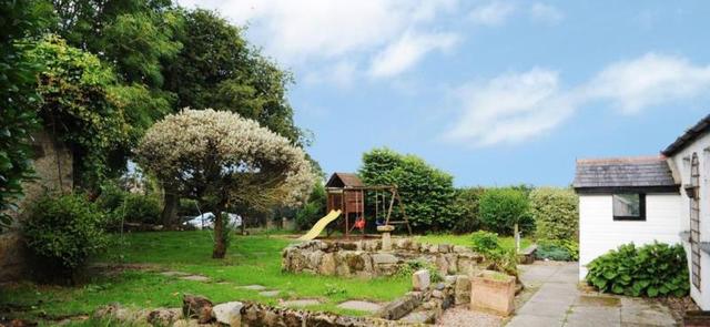  Image of 3 bedroom Detached house to rent in Maud Peterhead AB42 at Maud Aberdeenshire Aberdeenshire, AB42 4RN