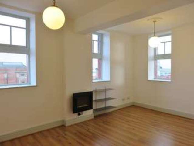  Image of 1 bedroom Flat for sale in High Street Hull HU1 at Hull, HU1 1NH